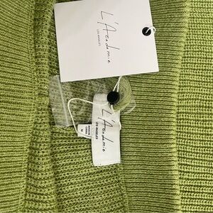 L'ACADEMIE 2 piece knitted green shirt and short set, size medium
